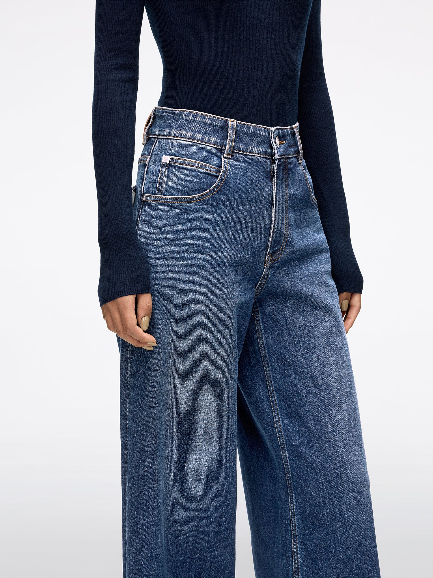 Wide-Leg Jeans
