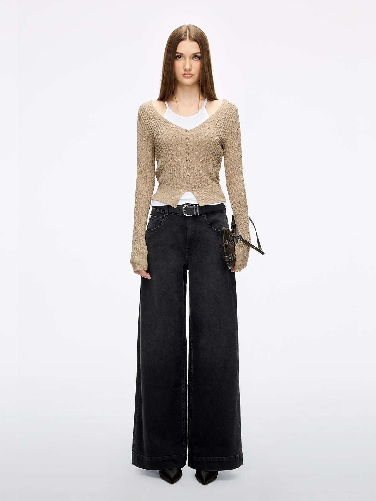 Wide-Leg Jeans