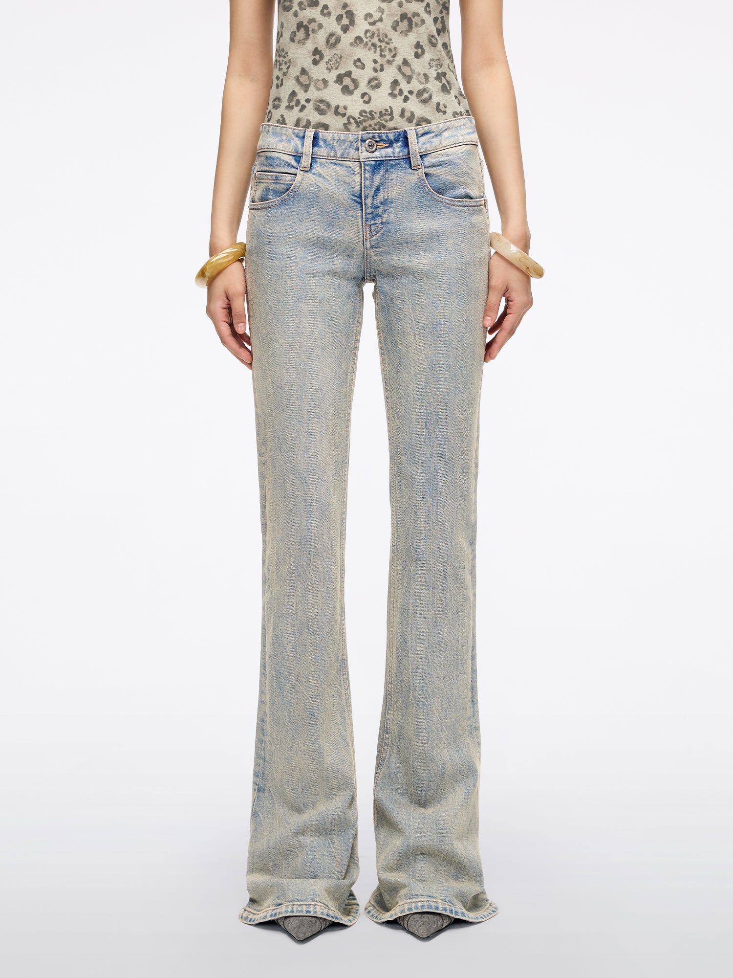 Flared Jeans