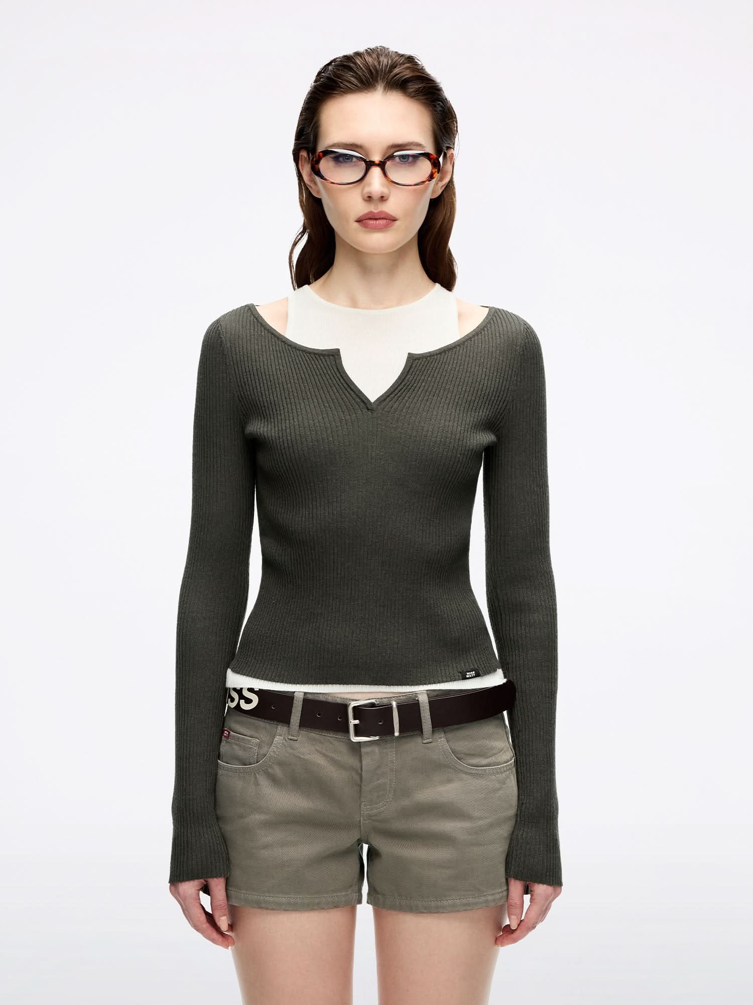 未使用ミスシックスティMISS SIXTYゴシック柄チュールネットカットソー Women's Clothing: Jeans, Tops, Skirts, Dresses | MISS SIXTY