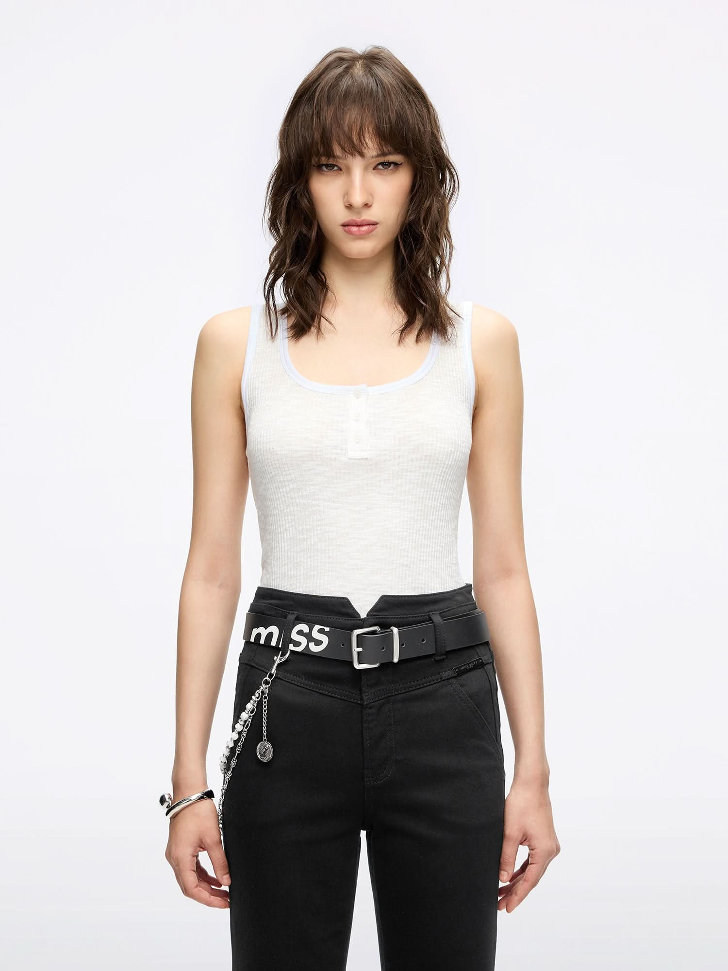 Henley Sleeveless T-Shirt