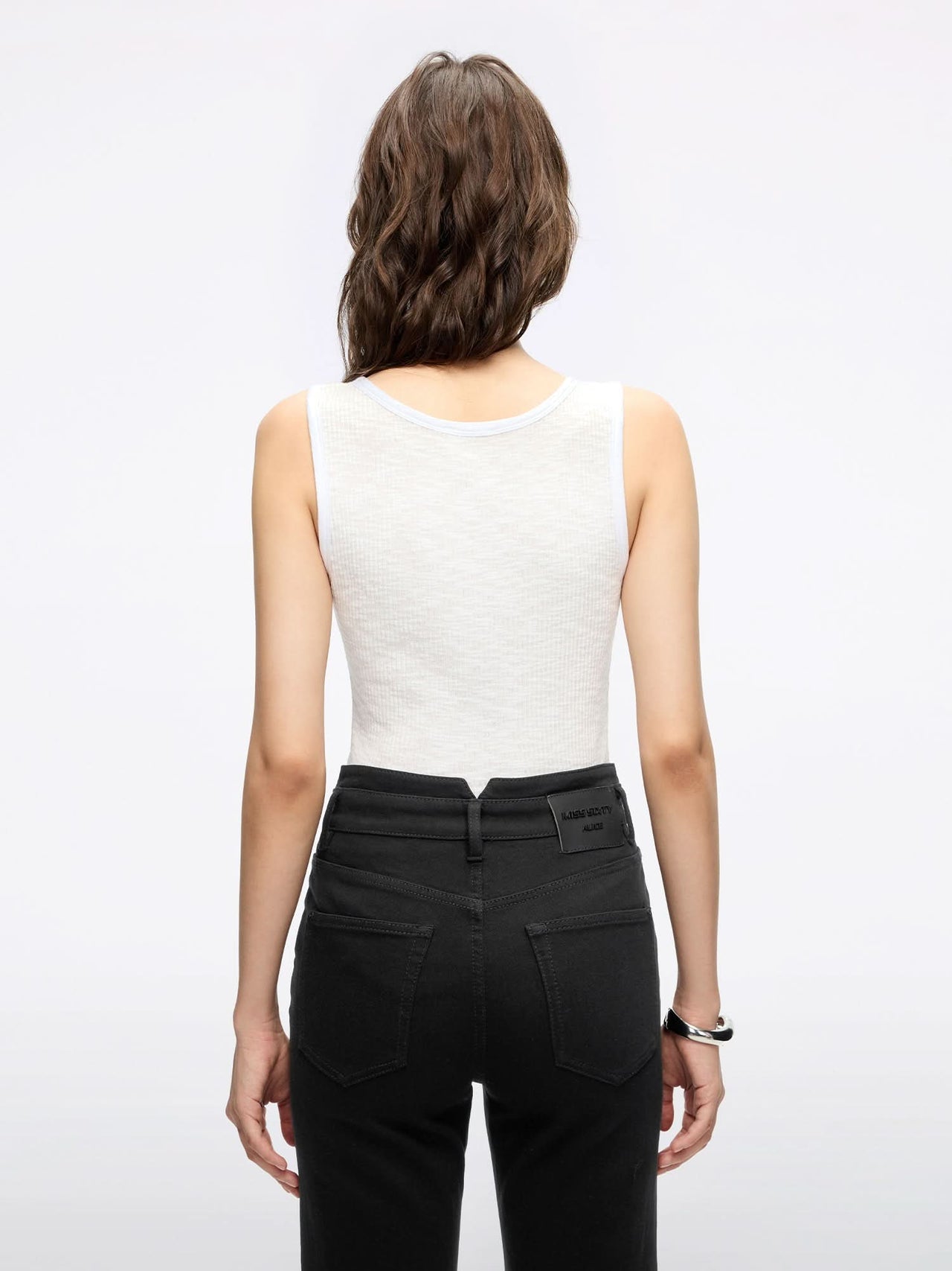 Henley Sleeveless T-Shirt
