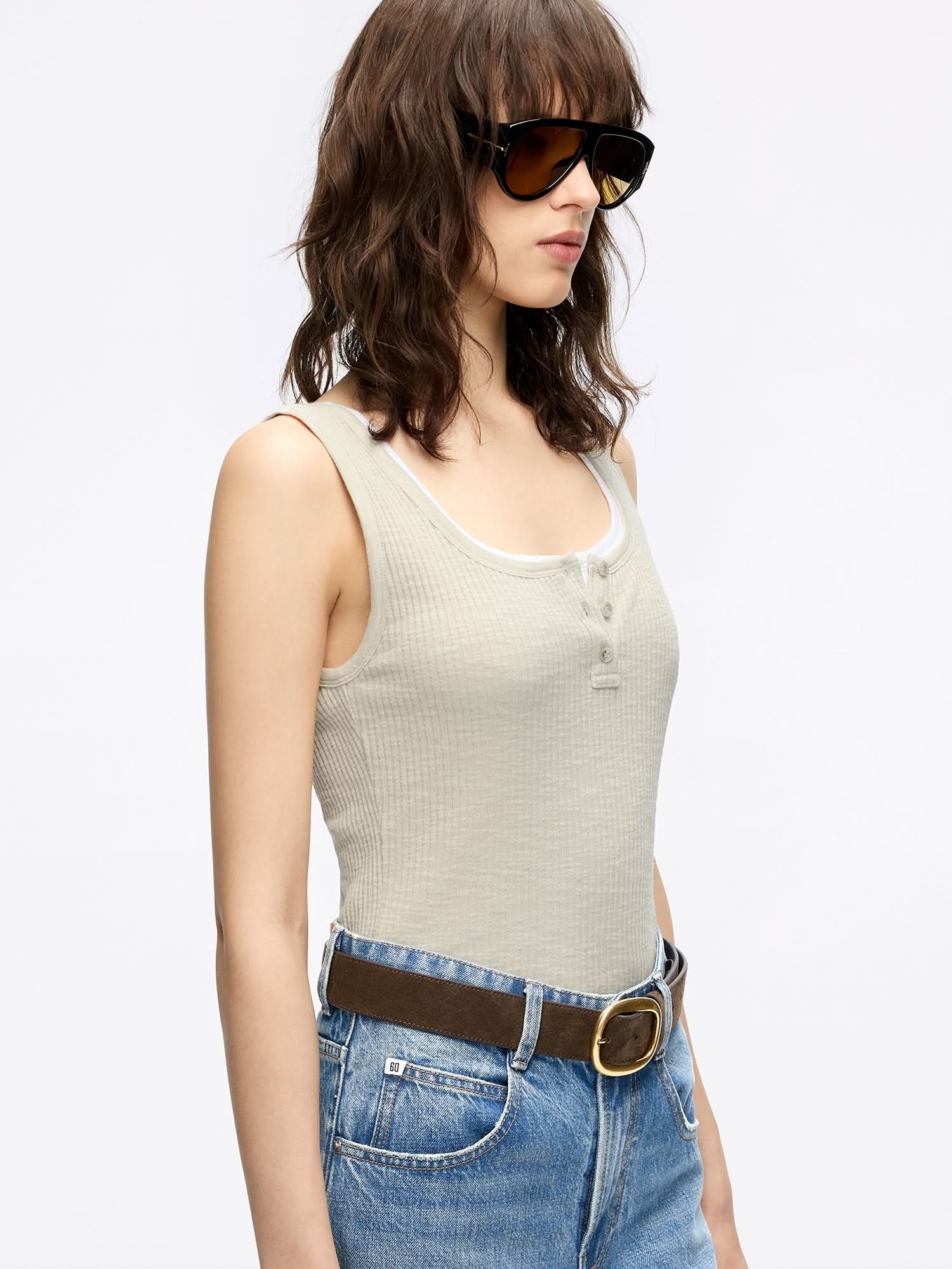 Henley Sleeveless T-Shirt