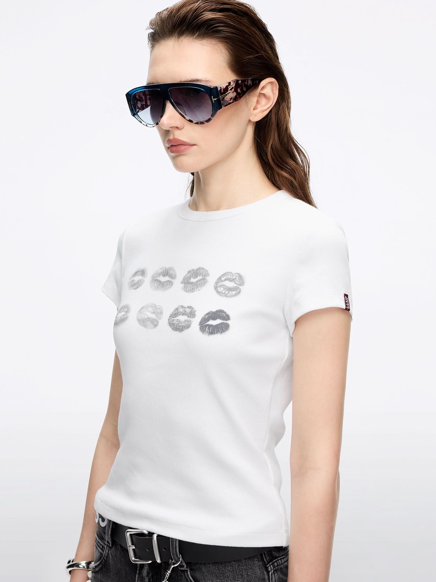 Crew Neck Lip Print T-Shirt