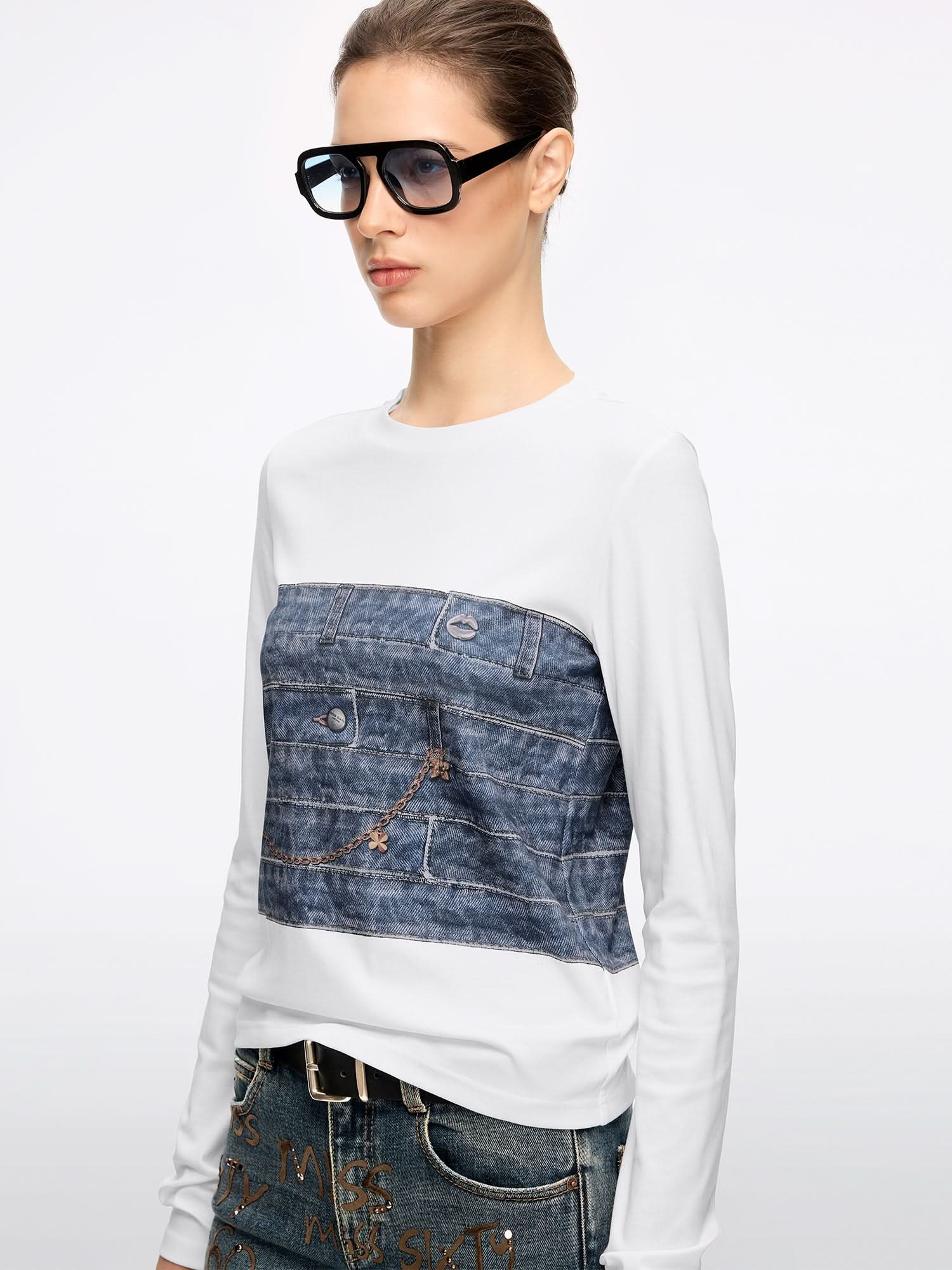 Printed Long-Sleeve T-Shirt