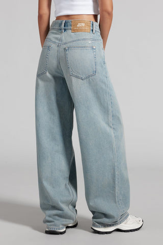 Retro High Waist Straight Fit Jeans