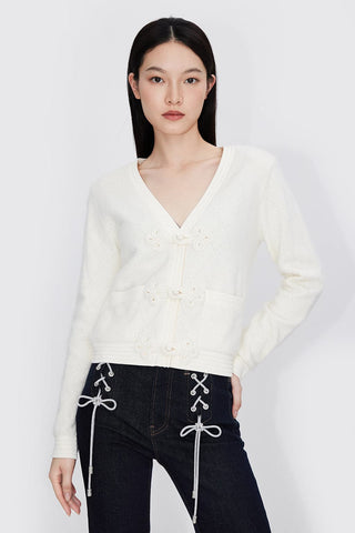 Forbidden City Culture Development V-Neck Knitted Cardigan With Oriental Buckle