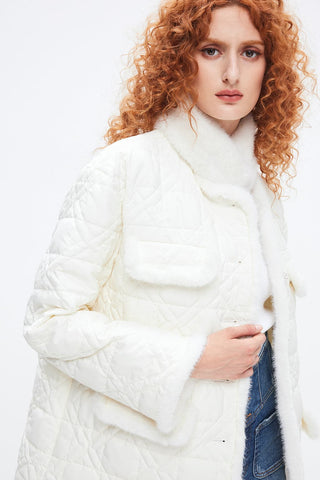White Quilted Jacket With Fur Collar And Pearl Buttons