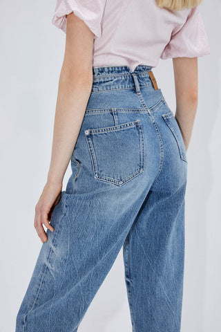 V-Shape High Waist Denim Jeans With Print